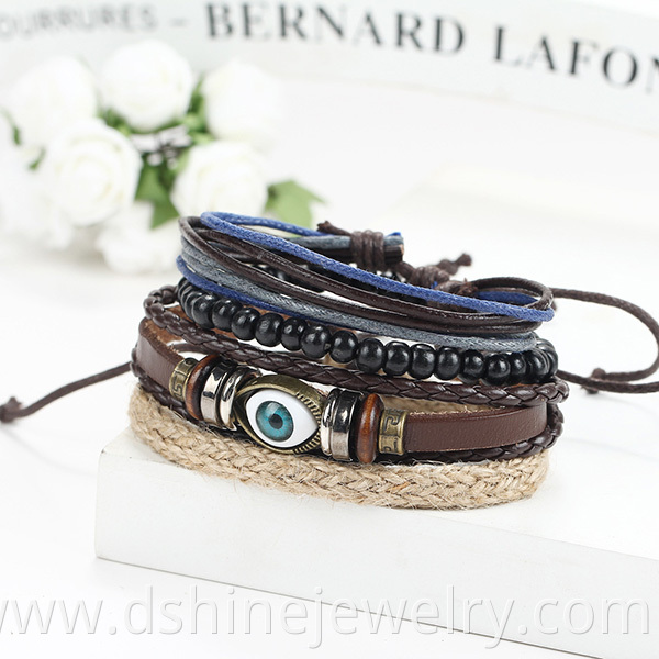 Eye Charm Leather Bangle